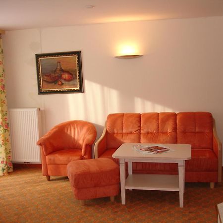 Smileys Kinderhotel Trebesing Ngoại thất bức ảnh