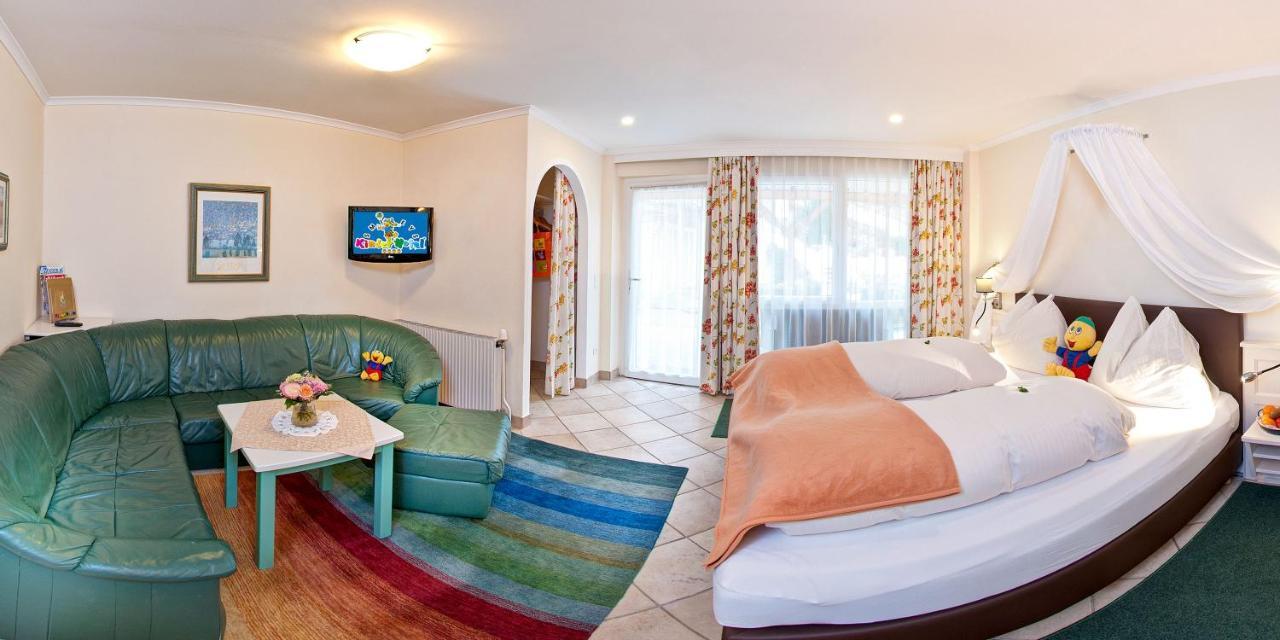Smileys Kinderhotel Trebesing Ngoại thất bức ảnh