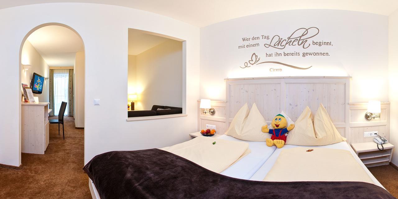 Smileys Kinderhotel Trebesing Ngoại thất bức ảnh